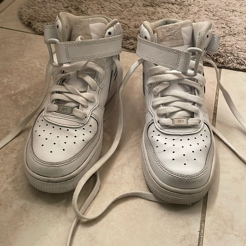 Youth Air Force 1s